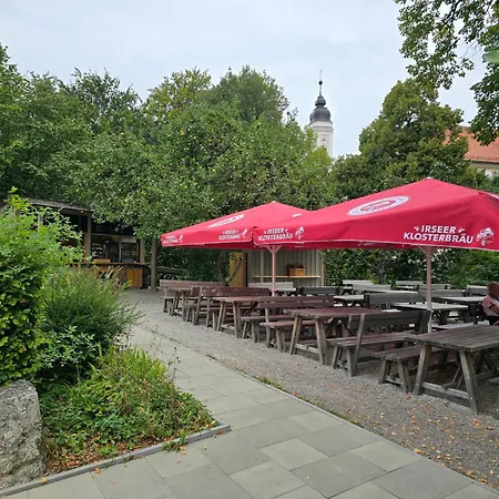 Apartment Kiostermuehle - Parkplaetze, Spielplatz, Biergarten, Badesee, E-auto Ladepunkt Irsee