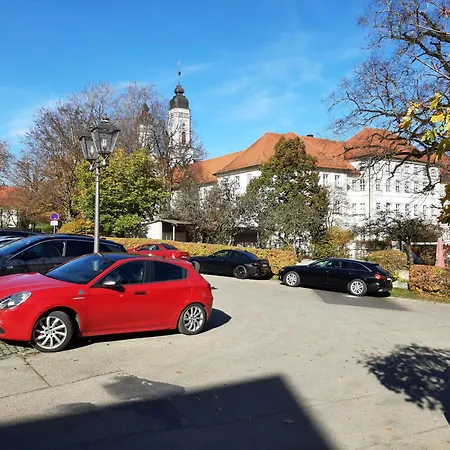 Apartment Kiostermuehle - Parkplaetze, Spielplatz, Biergarten, Badesee, E-auto Ladepunkt *