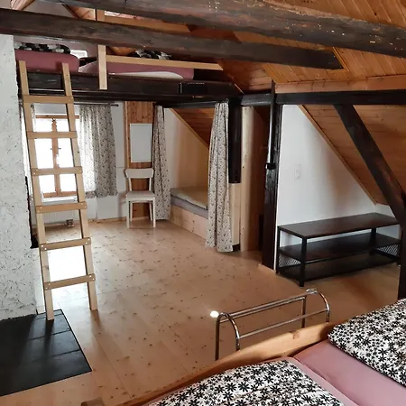 Apartment Kiostermuehle - Parkplaetze, Spielplatz, Biergarten, Badesee, E-auto Ladepunkt *