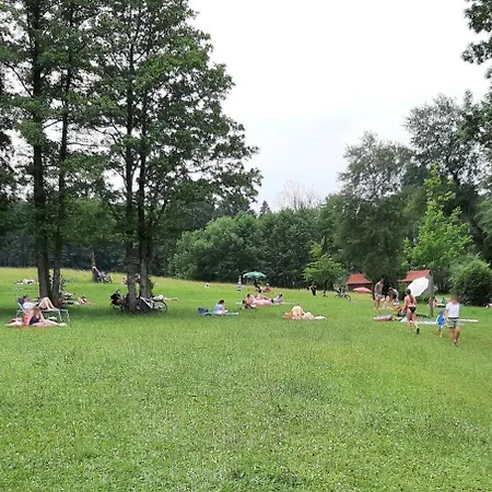 Kiostermuehle - Parkplaetze, Spielplatz, Biergarten, Badesee, E-auto Ladepunkt *